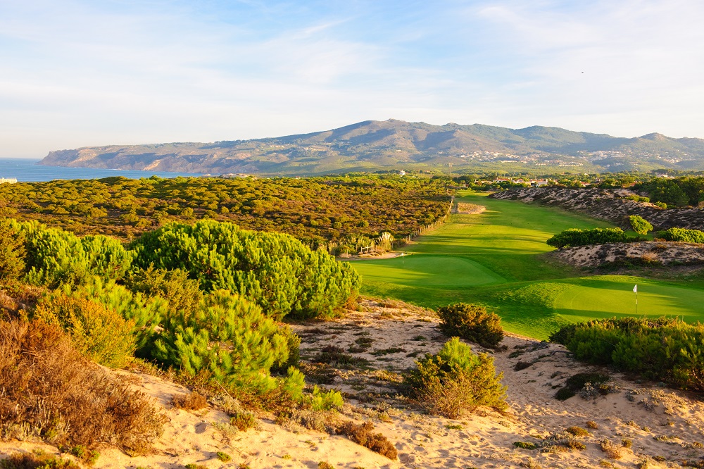 Le paysage du golf d'Oitavos au Portugal 
